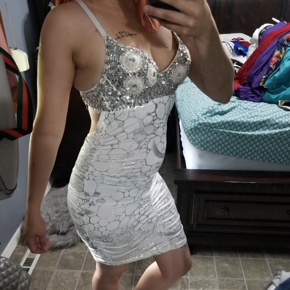 Mini dress